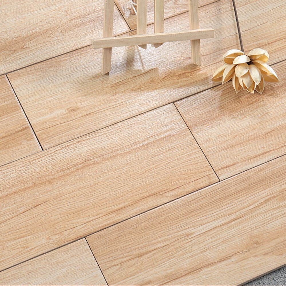 Cheap Laminate Flooring With Fast Installation In Abu Dhabi