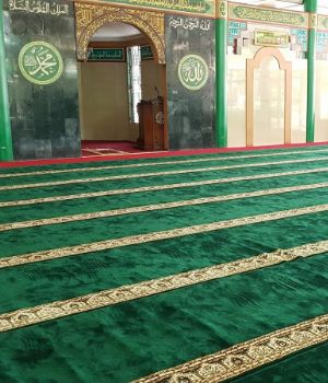 Green Mosque Carpet Dubai