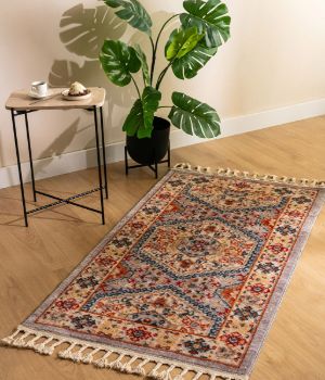 Stunning Persian Rug in Dubai