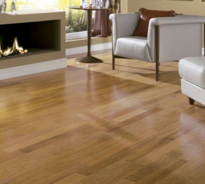 Commercial-Wooden-Laminate-Floor