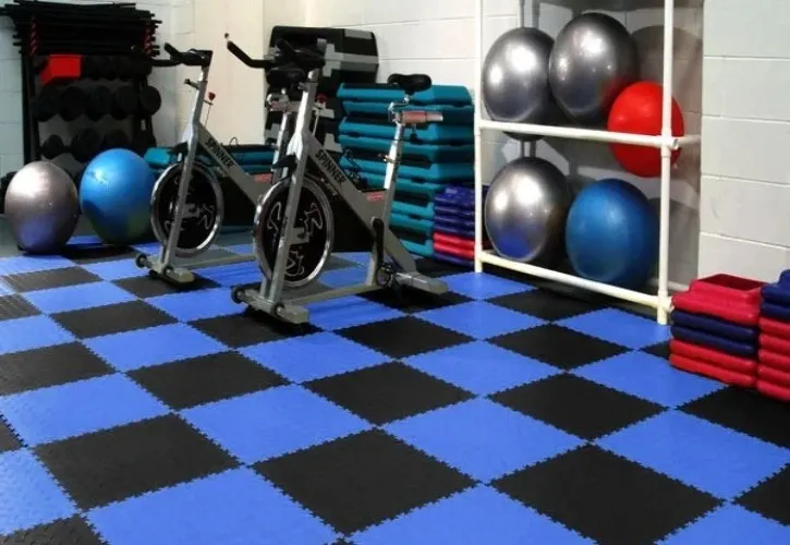 Rubber Flooring installation in Sharjah