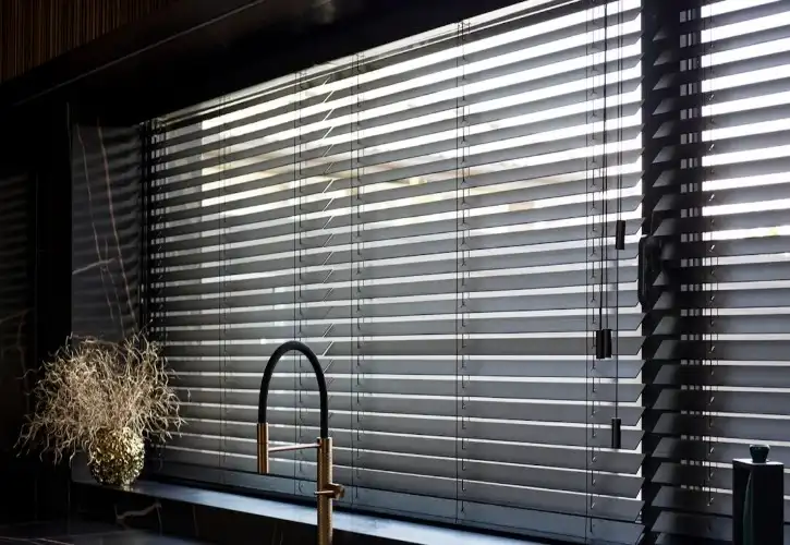 Venetian Blinds in Mussafah