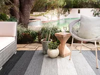 striped-outdoor-carpet-runner-modern-look (1)